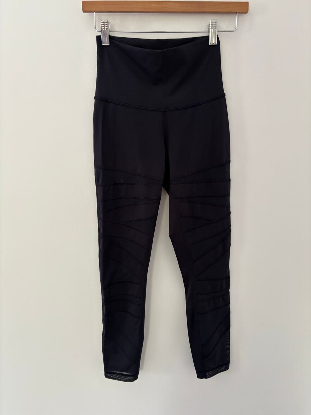 Lululemon High Rise Leggings Size 4